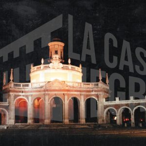 Vista nocturna de la Iglesia de San Antonio de Aranjuez