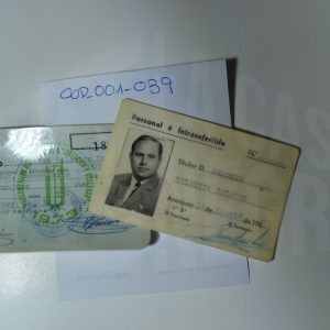 Carnet de afiliado al sindicato de industrias químicas.