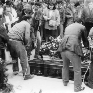 Inhumación en Aranjuez de uno de los ex-alumnos del colegio Apóstol Santiago fallecido en accidente de tráfico en Reinosa.