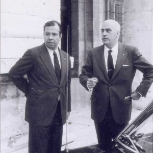 El Gobernador Civil de Madrid, Jesús López-Cancio, y el Alcalde de Aranjuez, Antonio Clavet, en el Palacio Real de Aranjuez