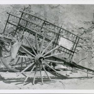 Carro con los ejes de una rueda (sin la rueda) en venta