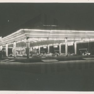 Atracción de feria: pista de coches de choque