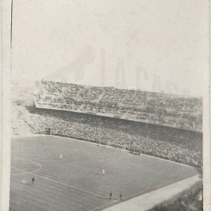 Vista parcial del Estadio Santiago Bernabéu durante un partido