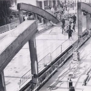 Obras de desmantelamiento del Puente Barcas en Aranjuez