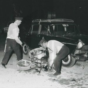 Coche y motocicleta accidentados en las calles de Aranjuez