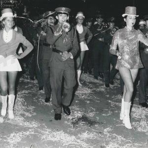 Desfile de Majorettes y Banda de Música durante las fiestas de Aranjuez