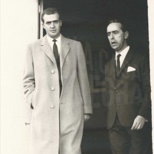 Visita del Príncipe Juan Carlos de Borbón a las instalaciones de la empresa en Aranjuez