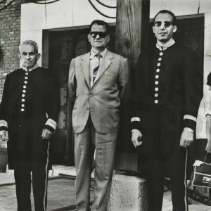 Personal del Museo de Falúas Reales en el Jardín del Príncipe de Aranjuez