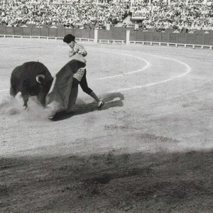 Torero en un lance en la Plaza de Toros de Aranjuez
