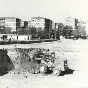 Obras de excavación del foso para la piscina del Polideportivo Municipal de Aranjuez