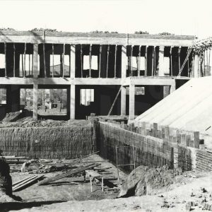 Obras de construcción de la piscina del Polideportivo Municipal de Aranjuez