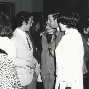 Paco Camino charlando con el Marqués de Griñon en un acto en Aranjuez