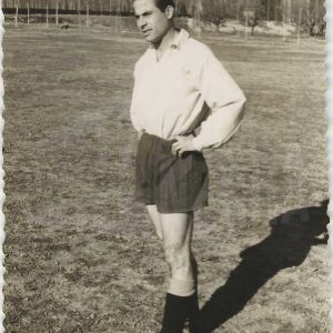 Antonio Talavera vestido de futbolista