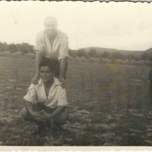 Antonio Talavera  junto a un compañero