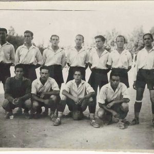 Equipo de Cables en el Campo de Fútbol de las Cuerdas en la Plaza de Parejas de Aranjuez