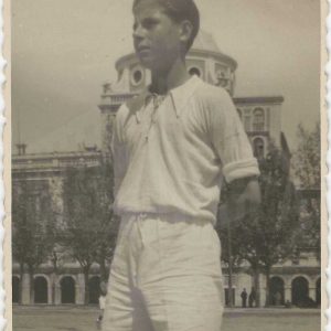 Antonio Talavera con uniforme de Loyola en el Campo de Fútbol de las Cuerdas en la Plaza de Parejas de Aranjuez