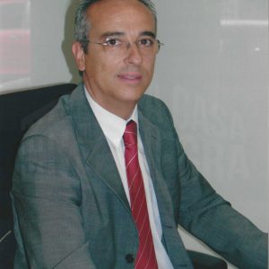 Retrato de Juan Carlos Flores García de la Navarra, empleado de Cajamadrid en Aranjuez