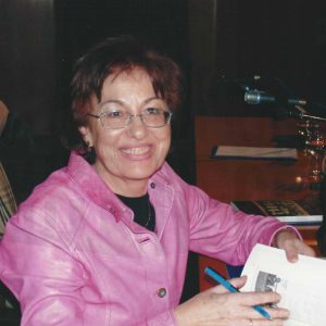 Retrato de Alicia Pascual, maestra, doctora en Historia y escritora