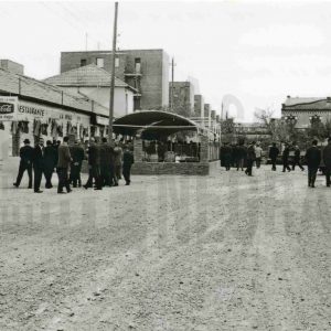 Restaurante «La Mina» de Aranjuez, ya desaparecido. Al fondo «La Cintera»
