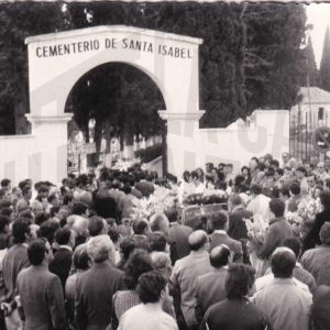Sepelio en Aranjuez por ex-alumnos del Colegio Apóstol Santiago fallecidos por accidente de tráfico en Reinosa.