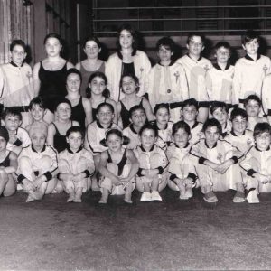 Grupo de niños y niñas del Club Natación ADAS de Aranjuez