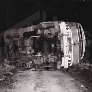 Vehículo accidentado: camión Pegaso volcado M-218356