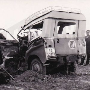 Vehículo accidentado: Land Rover TO-13999