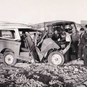 Vehículos accidentados: Land Rover TO-13999 y camión