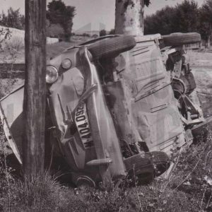 Vehículo accidentado: coche M-404092