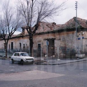 Casa de la Panadería vallada para próxima demolición, en Aranjuez