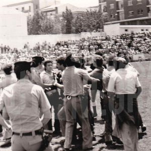 Varios policías intervienen en el intento de agresión a un árbitro durante un partido en el Campo de Fútbol de Aranjuez