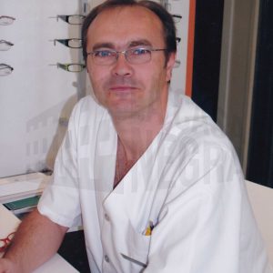 Retrato de Francisco José Lozano Adeva, Director técnico de Óptica Lohade en Aranjuez