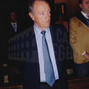 Manuel Falcó y Anchorena, duque de Fernán Núñez, con otras personas durante un acto en Aranjuez