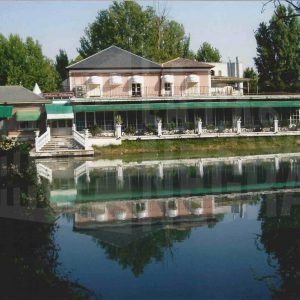 Los Salones Delicias y su embarcadero en el Río Tajo, en Aranjuez