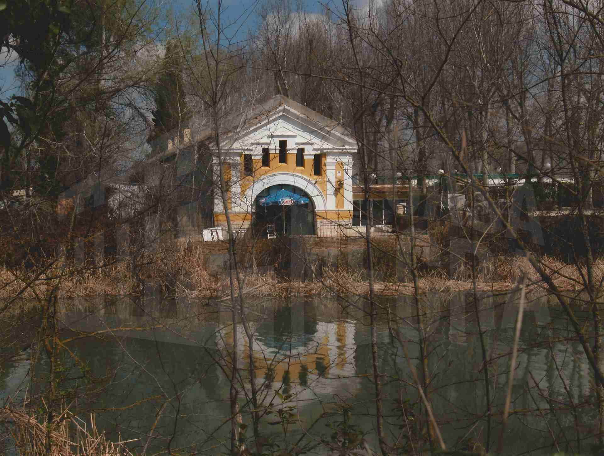 Antigua Casa de Marinos en el río Tajo, en Aranjuez