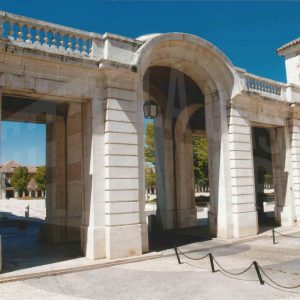 Arcos de la Plaza de San Antonio, en Aranjuez