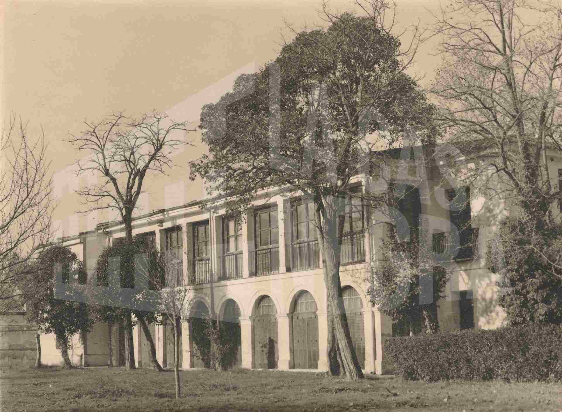 Antiguo edificio de "La Cimera" en Aranjuez