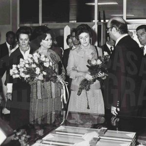 La Primera Dama portuguesa y la esposa del Presidente del Gobierno español en su visita a una Residencia de Mayores en Aranjuez