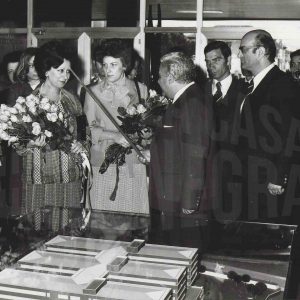 La Primera Dama portuguesa y la esposa del Presidente del Gobierno español en su visita a una Residencia de Mayores en Aranjuez