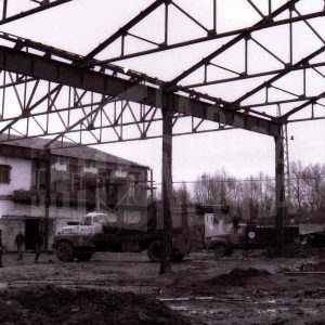 Construcción de una nave industrial de la empresa Transportes Gálvez en Aranjuez