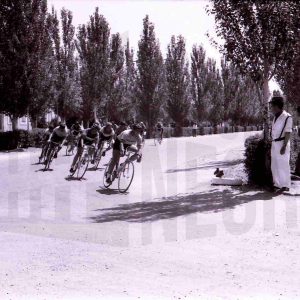 Competición ciclista en las calles de Aranjuez