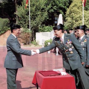Ceremonia de condecoración en la Academia de la Guardia Civil de Aranjuez
