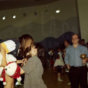 Entrega de medallas tras una competición de natación