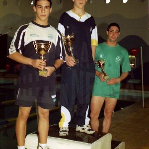 Podio de entrega de premios en el Polideportivo Municipal de Aranjuez