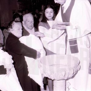 Bautizo de José Luís Talavera Gálvez en la Iglesia de Alpajés