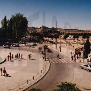 Plaza de Santiago Rusiñol, Plaza de San Antonio y entrada al Jardín del Parterre en Aranjuez