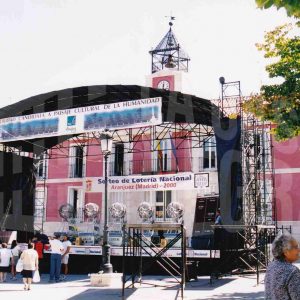 Preparativos del sorteo de la Lotería Nacional en la Plaza de la Constitución de Aranjuez con motivo de la candidatura a Paisaje Cultural de la Humanidad
