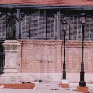 Obras de reforma en la Plaza de la Constitución de Aranjuez y estatua de Alfonso XII