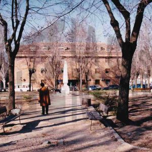 Plaza junto al Hospital de San Carlos de Aranjuez en la Calle Rey