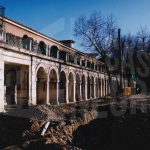 Obras en la Plaza de Parejas en Aranjuez junto a las Casas de Oficios y Caballeros
